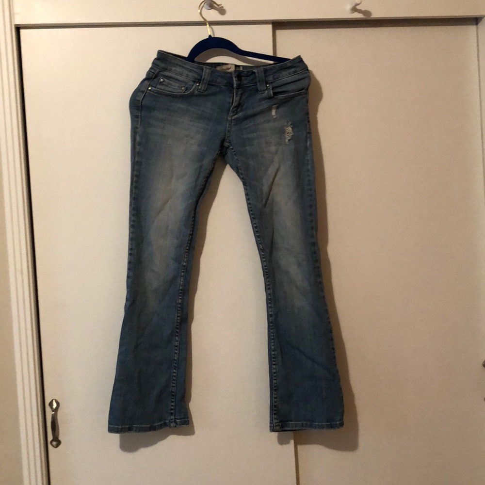 ♥️price drop!♥️Ripped jeans